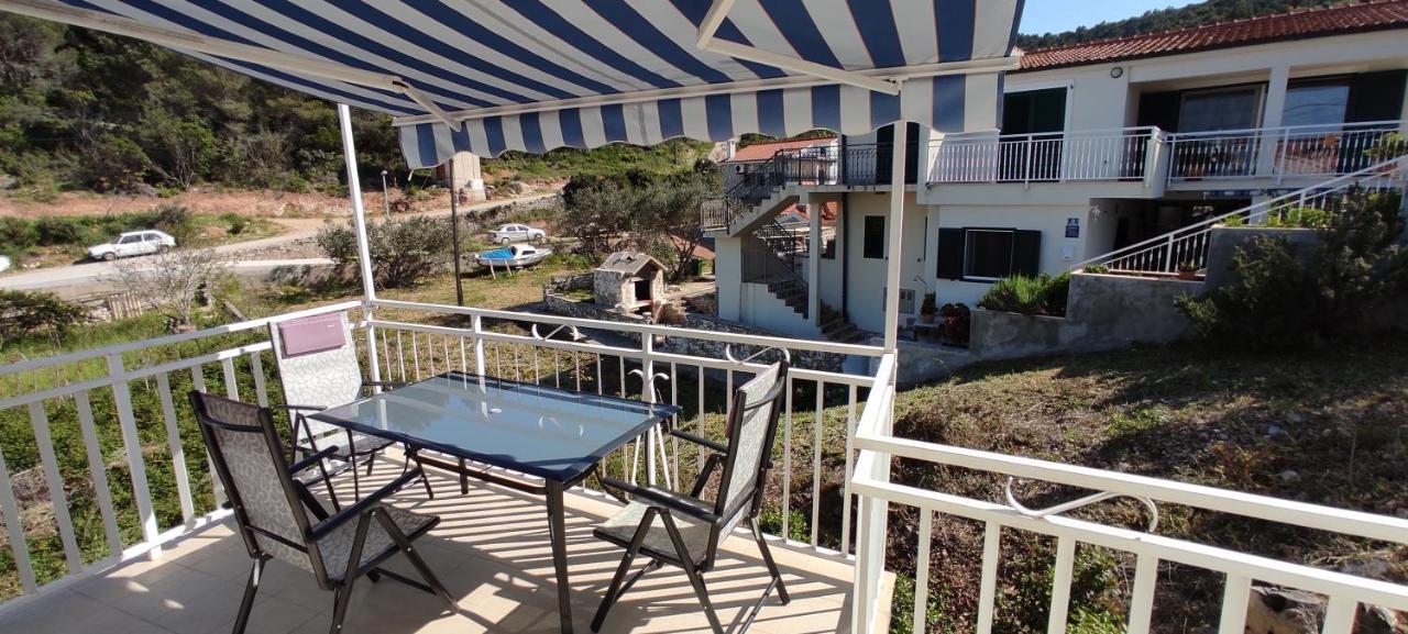 Apartment Zalo Donje Selo na Šolti Екстериор снимка