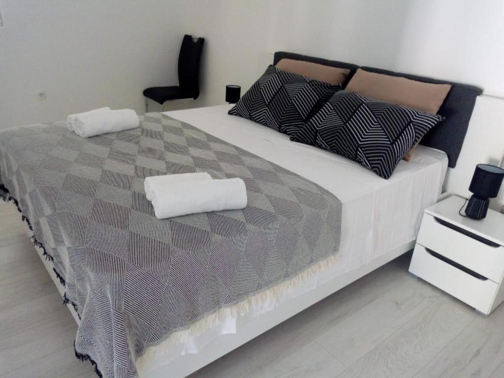 Apartment Zalo Donje Selo na Šolti Екстериор снимка