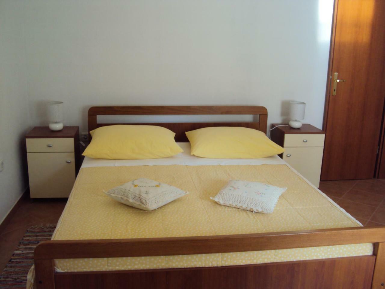 Apartment Zalo Donje Selo na Šolti Екстериор снимка