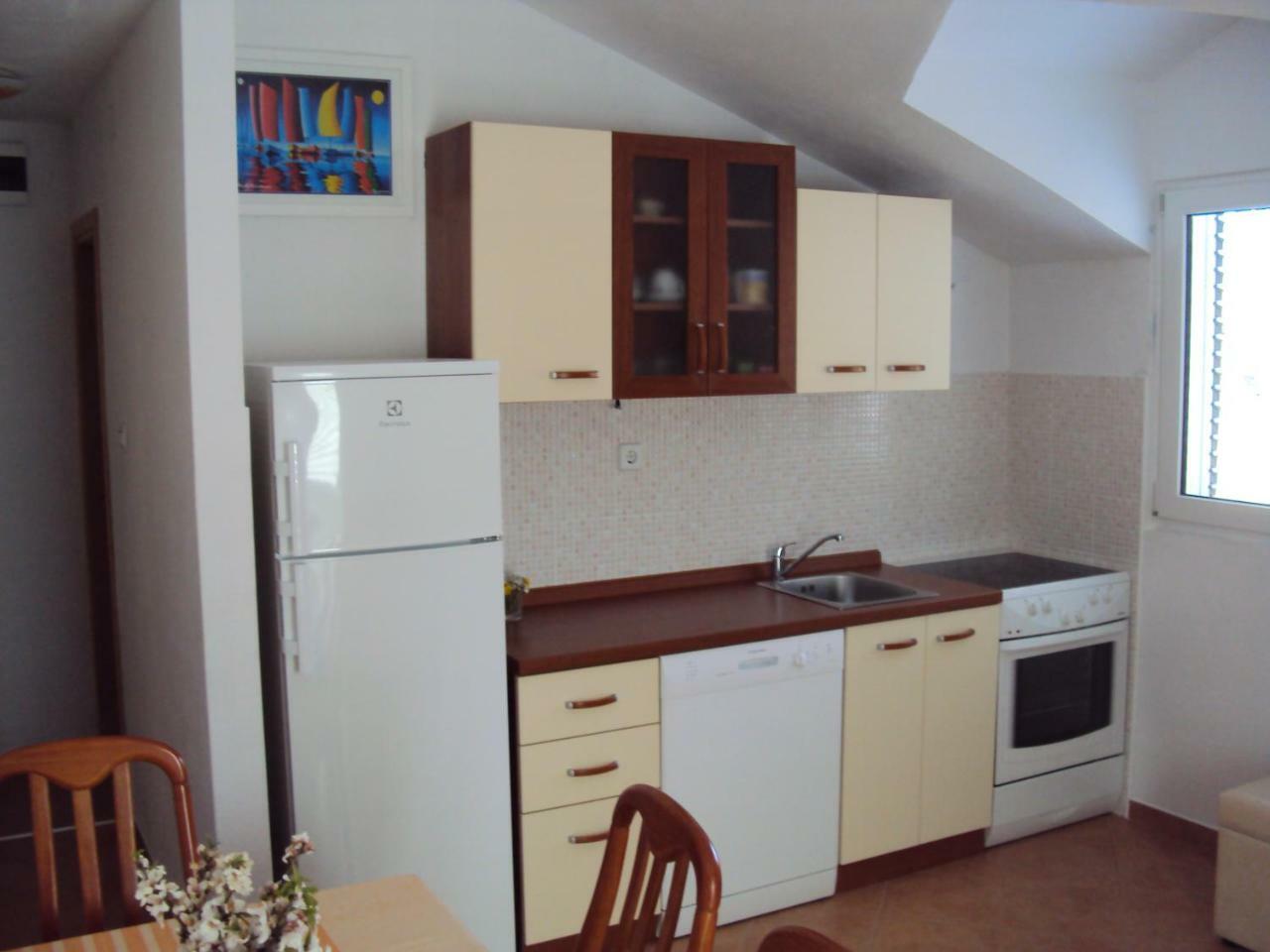 Apartment Zalo Donje Selo na Šolti Екстериор снимка