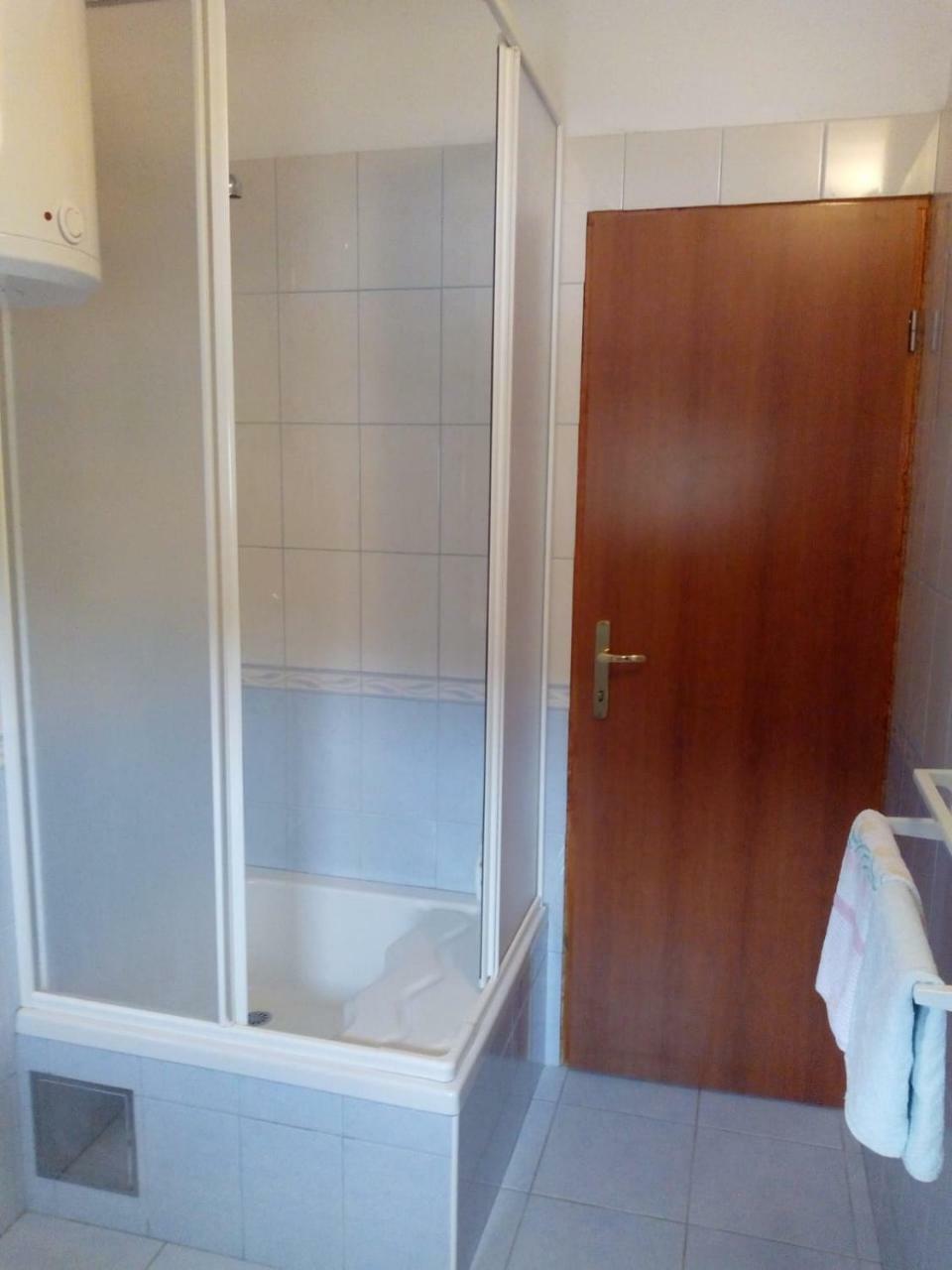Apartment Zalo Donje Selo na Šolti Екстериор снимка