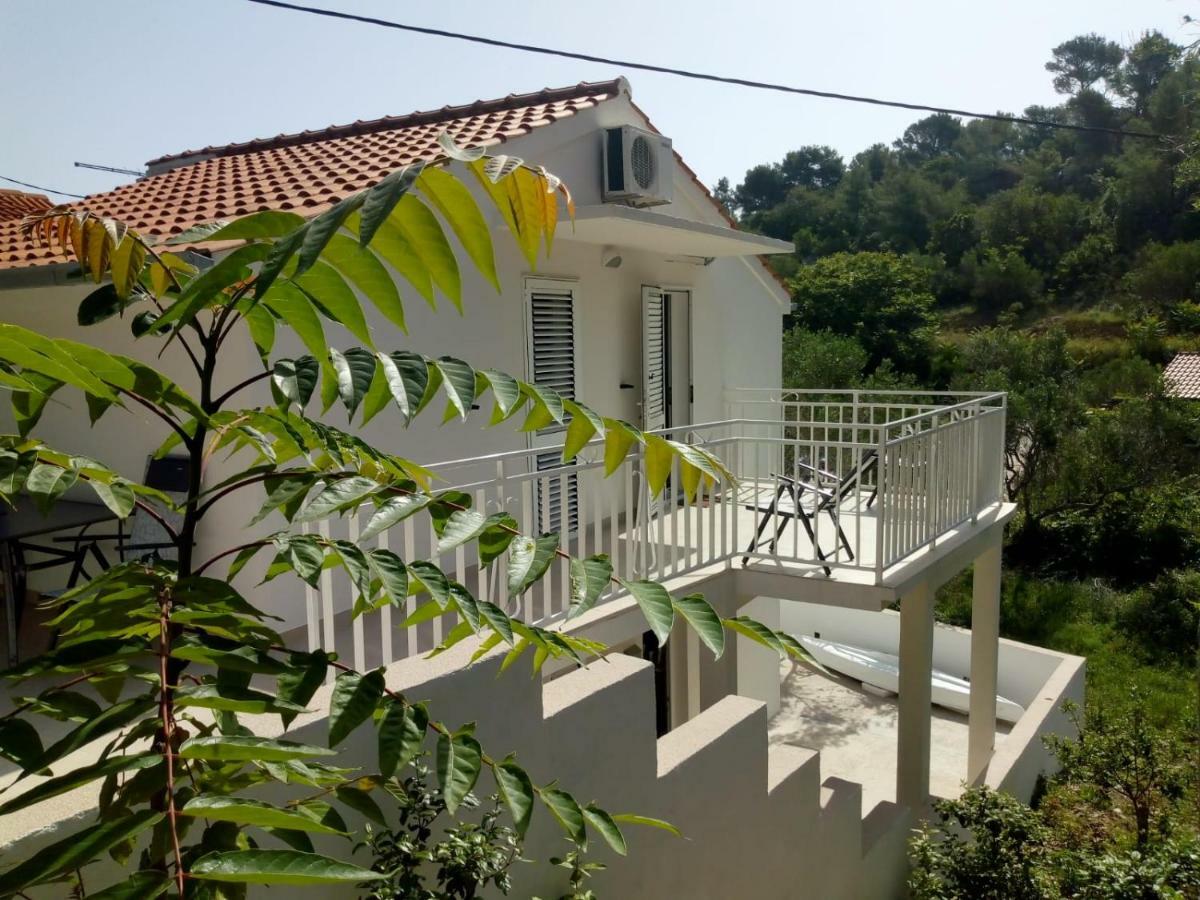 Apartment Zalo Donje Selo na Šolti Екстериор снимка